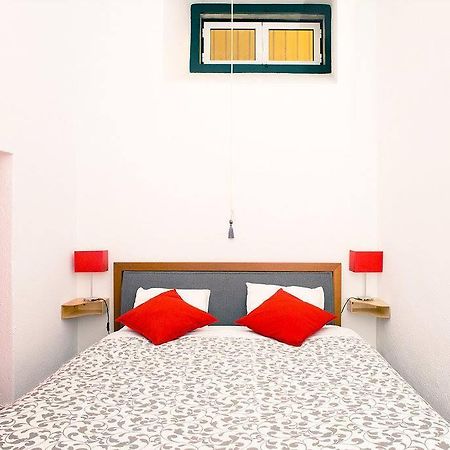 Renewed Apartment In Alfama Лиссабон Экстерьер фото